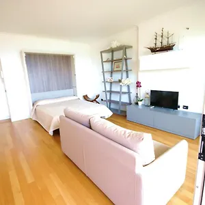 https://loft-bayview.hotelitalianriviera.com