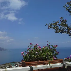 https://depandance-casa-andrea.taorminaitalyhotels.com