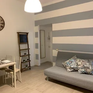 https://anciua-delle-cinque-terre-la-spezia.hotelitalianriviera.com